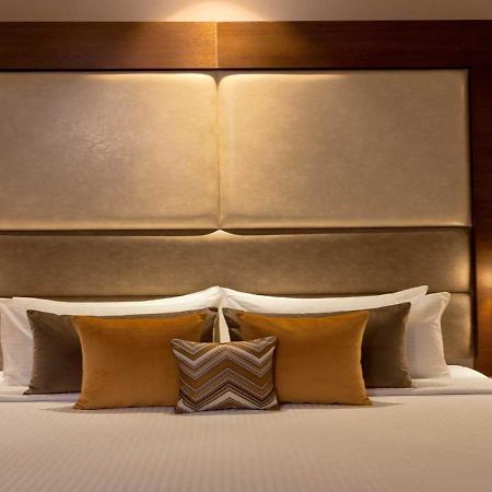 The Atlantes Suite Near Delhi Airport 新德里 外观 照片