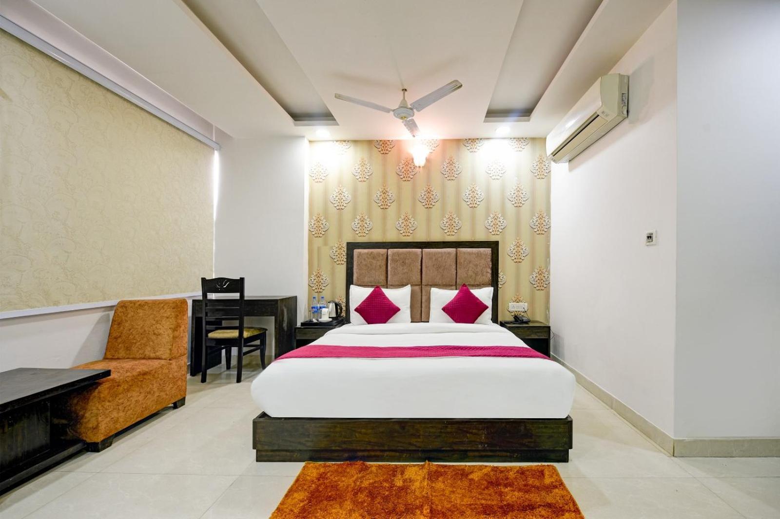 The Atlantes Suite Near Delhi Airport 新德里 外观 照片