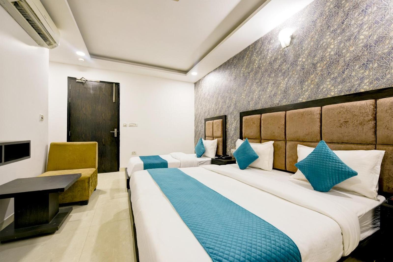 The Atlantes Suite Near Delhi Airport 新德里 外观 照片