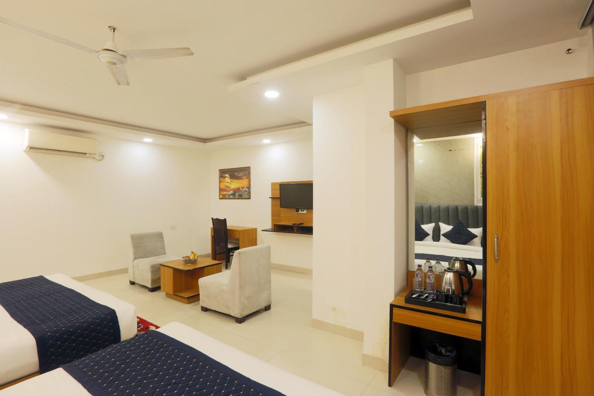 The Atlantes Suite Near Delhi Airport 新德里 外观 照片