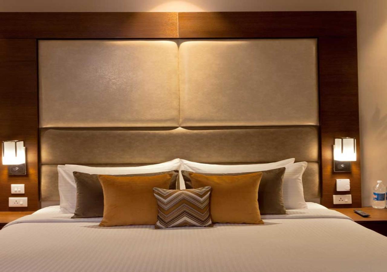 The Atlantes Suite Near Delhi Airport 新德里 外观 照片