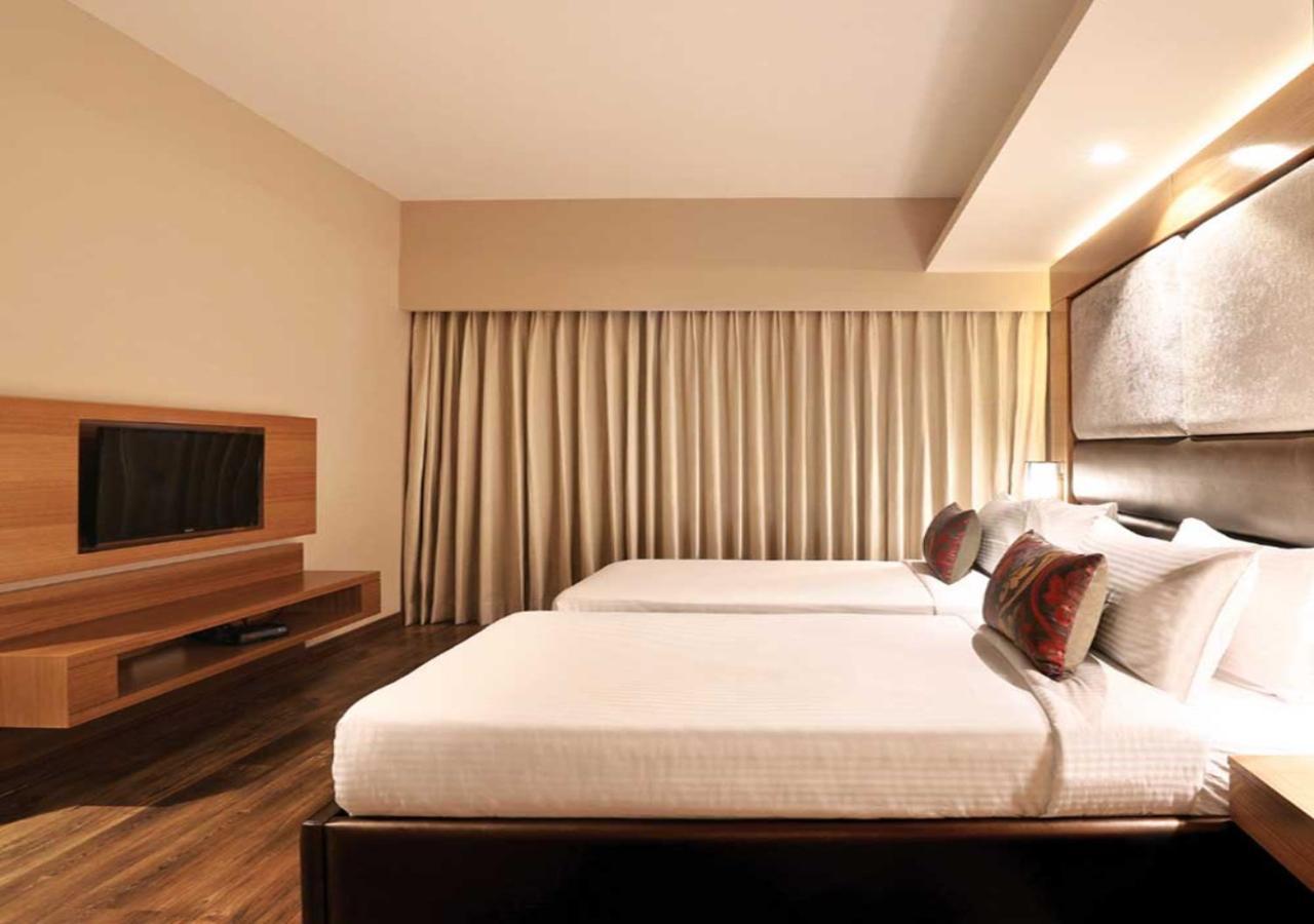 The Atlantes Suite Near Delhi Airport 新德里 外观 照片